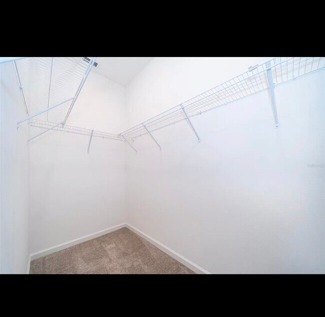 Building Photo - 573 Disa Dr