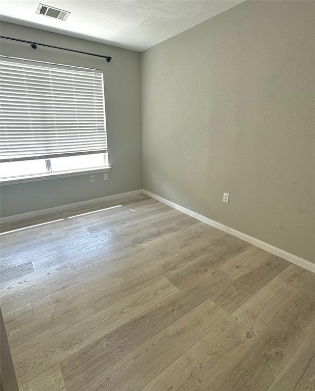 Building Photo - 1145 Kentra Dr