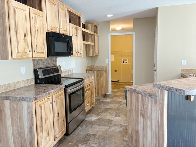Building Photo - Beautiful 3 Bed, 2 Bath Home in Idaho Falls, Idaho!