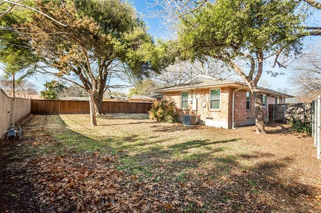 Building Photo - 6908 Wake Forrest Dr