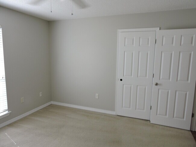 Building Photo - 4738 Connor Dr