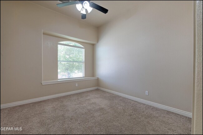 Building Photo - 11420 Victor Flores Pl
