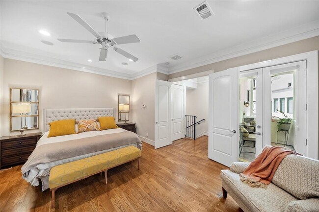 Building Photo - 5231 Calle Montilla Pl