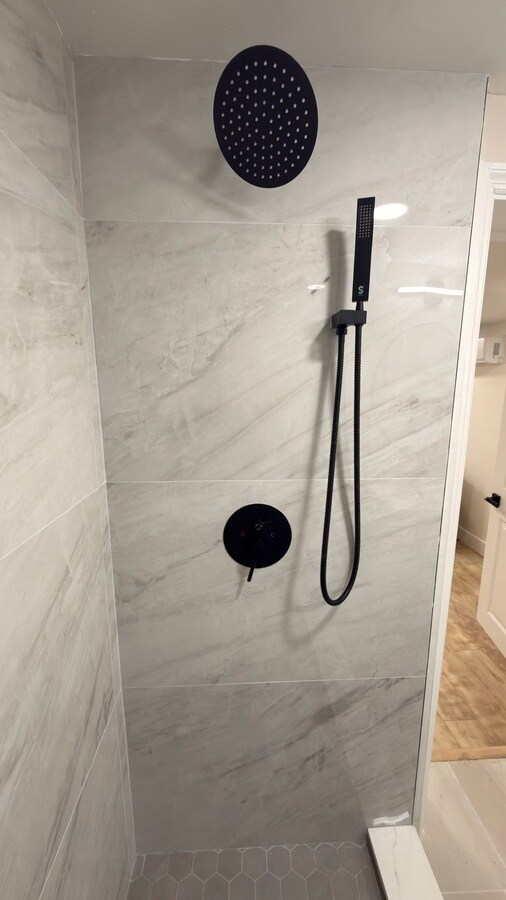 Building Photo - 5813 Tampico Rd