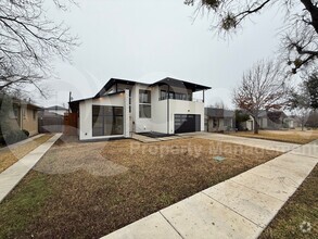 Building Photo - 3756 Seguin Dr