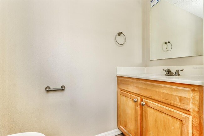 Building Photo - 13336 Brewster Rd