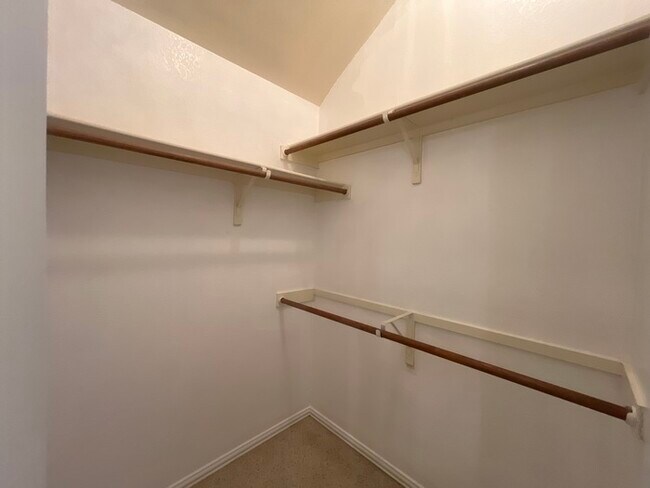 Building Photo - Meander Estates! Large corner lot 3/2/2 Coming August 2025. Covered patio!