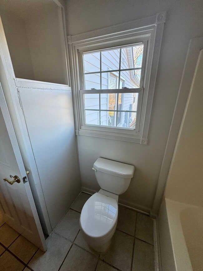 Building Photo - 2/1 Duplex in Shelby, NC