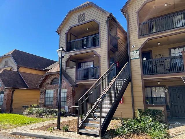 Building Photo - 465 Forestway Cir