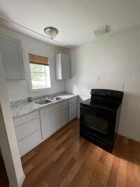 Building Photo - Connally ISD Home