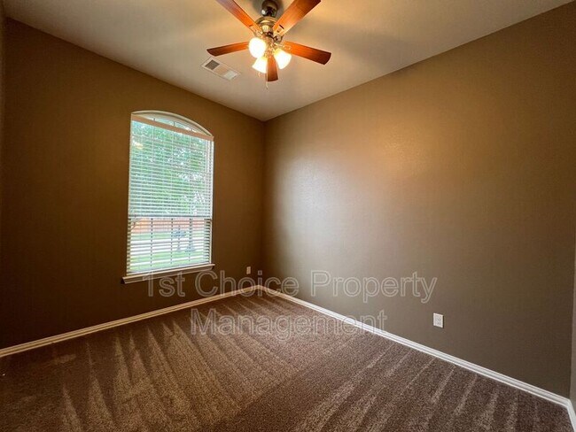 Building Photo - 4309 Bewley Dr