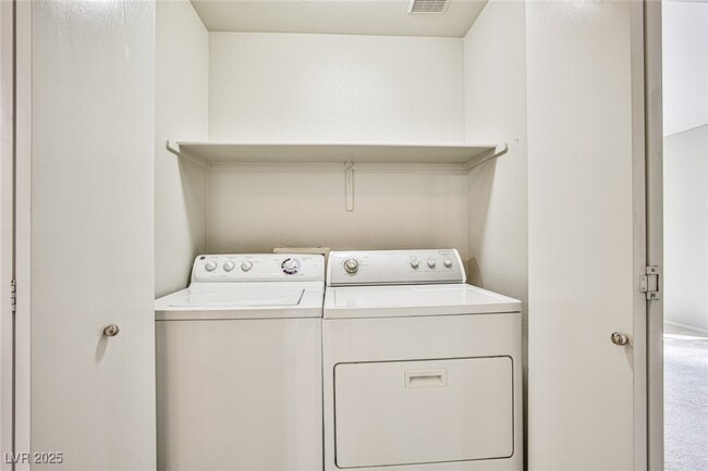 Building Photo - 1070 Canoga Peak Ave