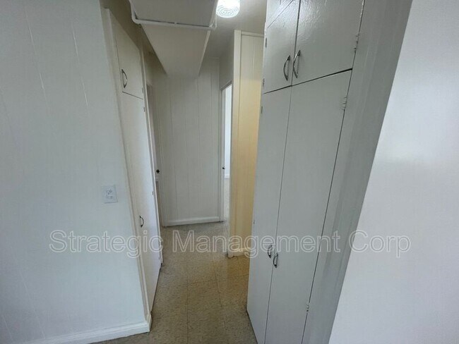 Building Photo - 1019 Pawa?a Ln