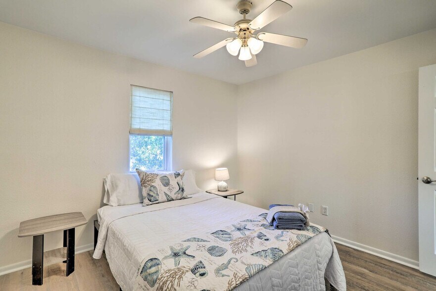 Building Photo - 4484 Cobia Dr SE