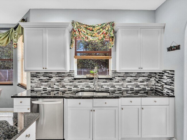 Building Photo - 6614 Marbletree Ln