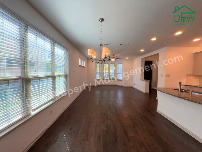 Building Photo - 3 Bed/2.5 Bath Home for Lease in Arlington – 2 Living Areas, Pool, Courts & Trails Nearby!