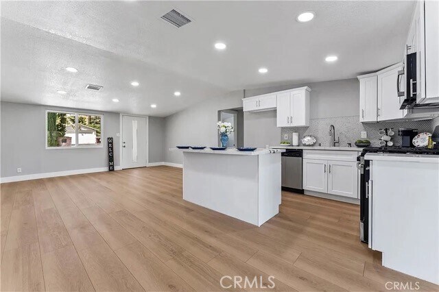 Building Photo - 456 E Repplier Rd