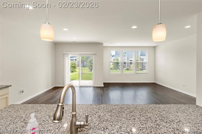 Building Photo - 43474 Chancellor Ln