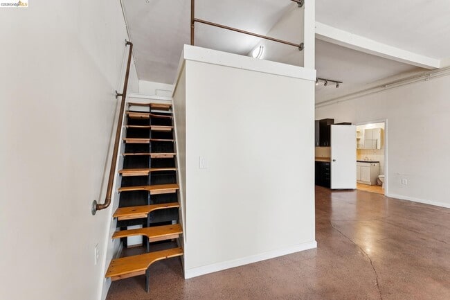 Building Photo - 3403 Harlan St