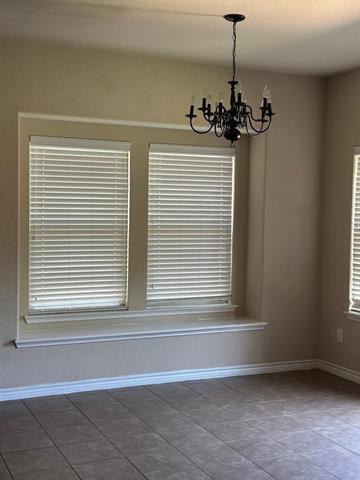 Building Photo - 5017 Hidden Pond Dr