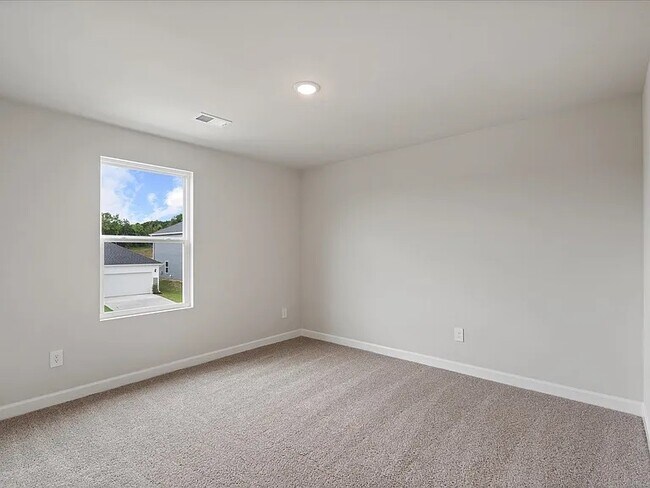 Building Photo - 640 Orsman Trl
