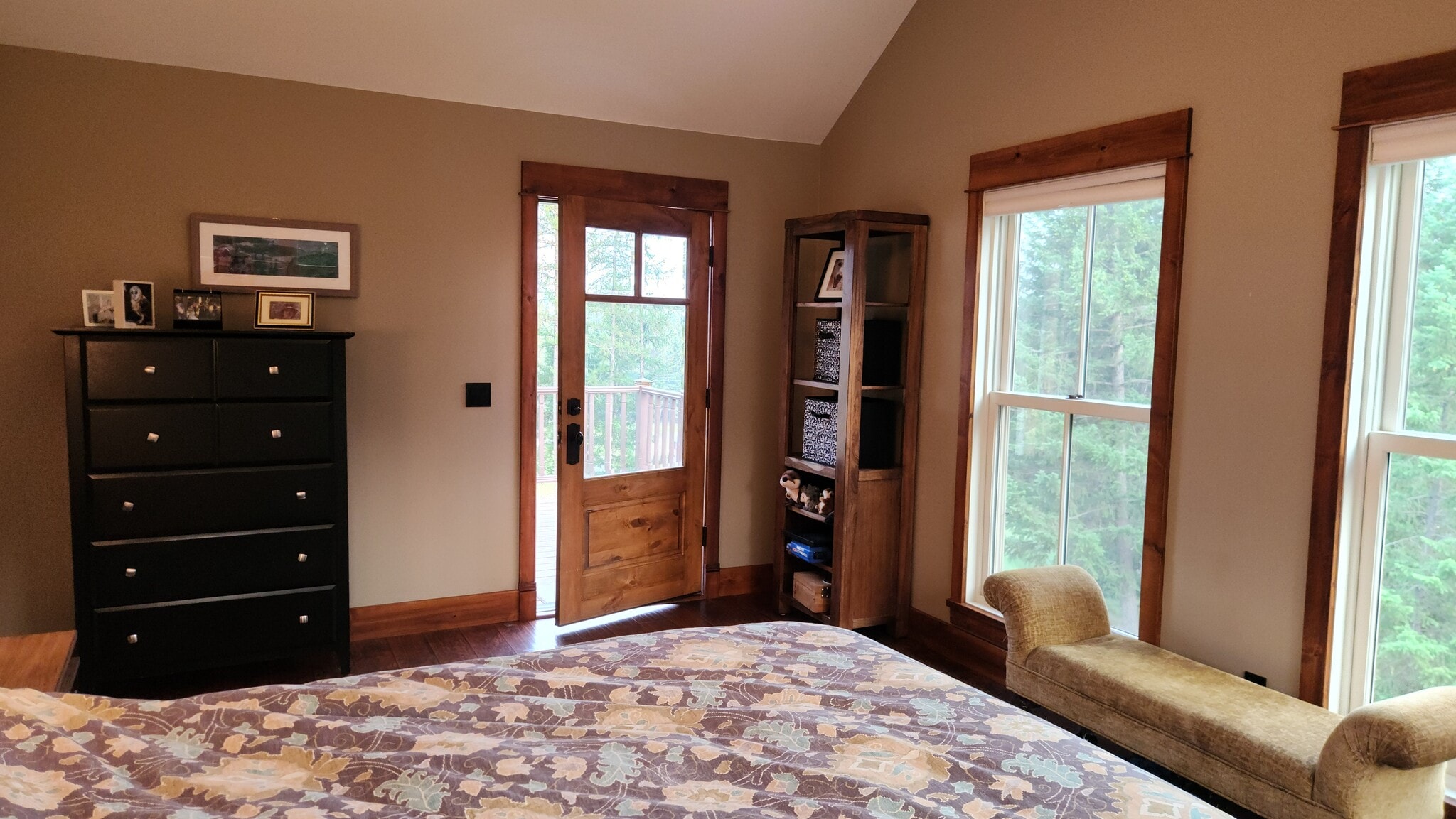 Main bedroom - 6710 Farm To Market Rd