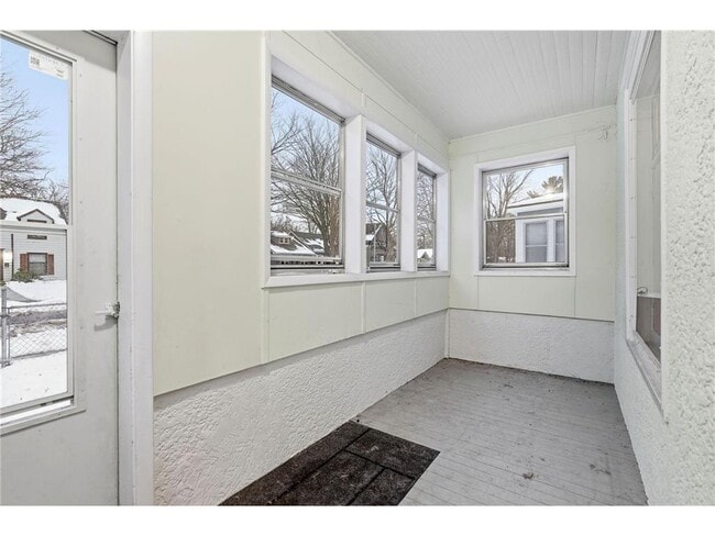 Building Photo - 3451 N Oliver Ave