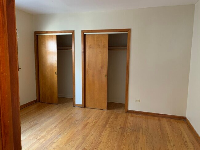 Building Photo - 4208 N Leavitt St