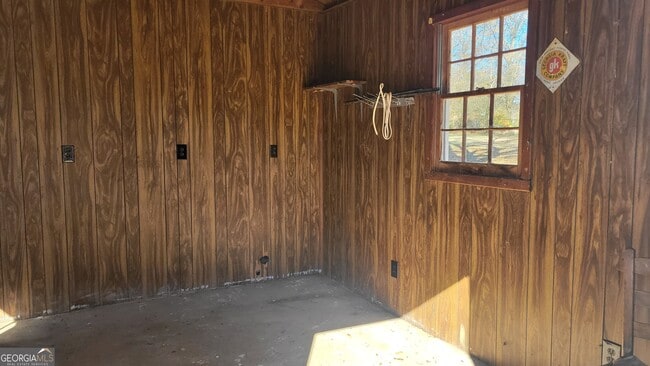 Building Photo - 130 Bowman Rd