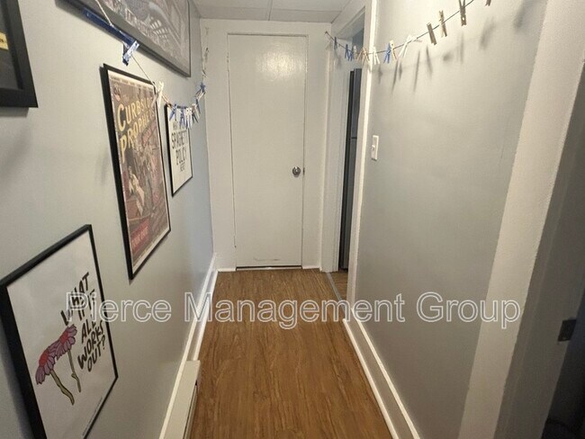 Building Photo - 6 Old Chester Rd