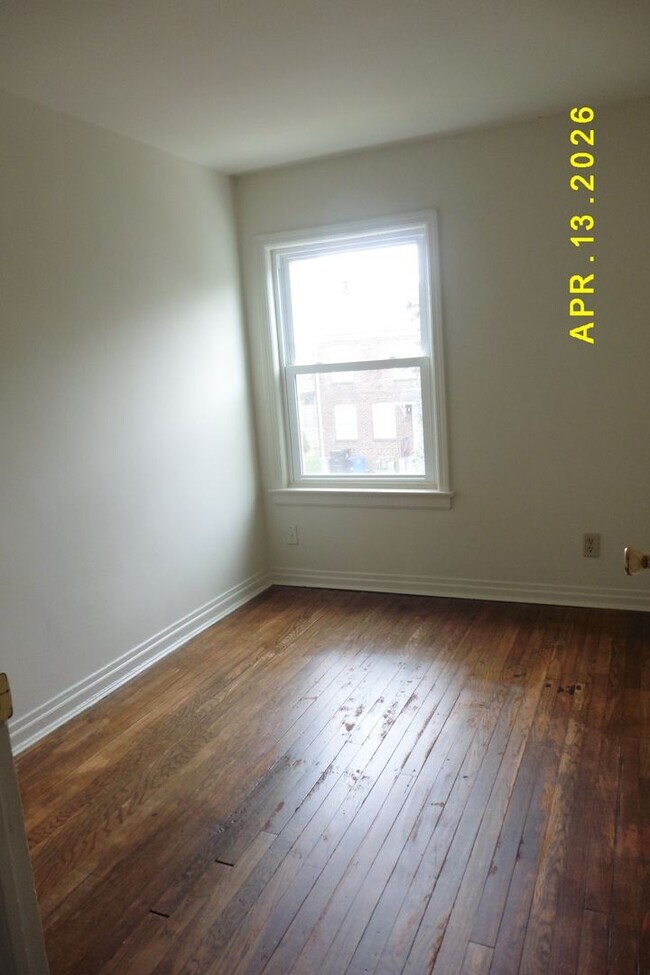 Building Photo - 2615 Waldo St