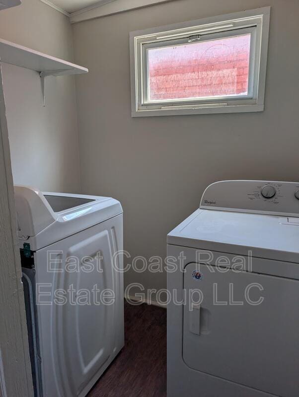Building Photo - 304 1/2 W Martin St, Martinsburg, WV