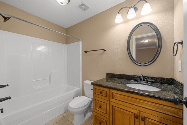 Building Photo - Pet Friendly in Sango!