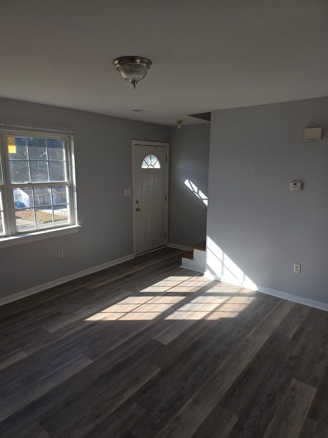 Building Photo - 1836 Greenbrier Ave SE