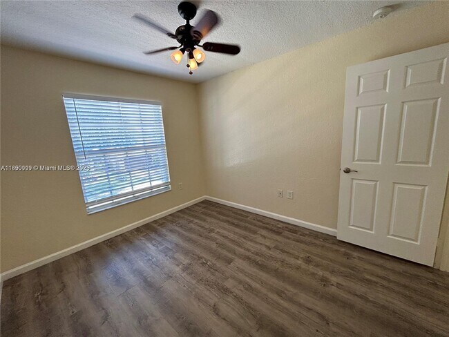 Building Photo - 7828 Parsons Pine Dr