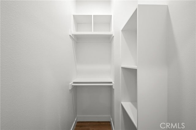 Building Photo - 644 N Boyle Ave