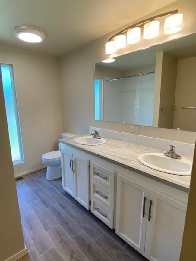 Building Photo - Non-Refundable & Security Deposit Total: $...