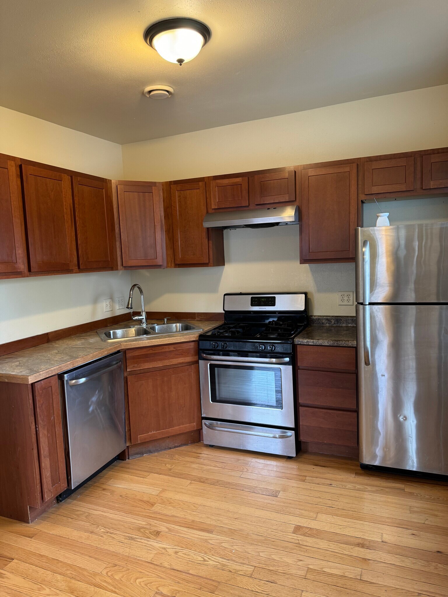 Building Photo - 2108 N 1st St