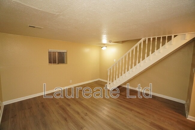 Building Photo - 13928 E Utah Cir