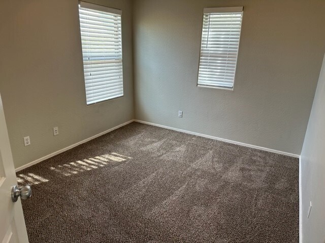 Building Photo - 1206 E Boston St