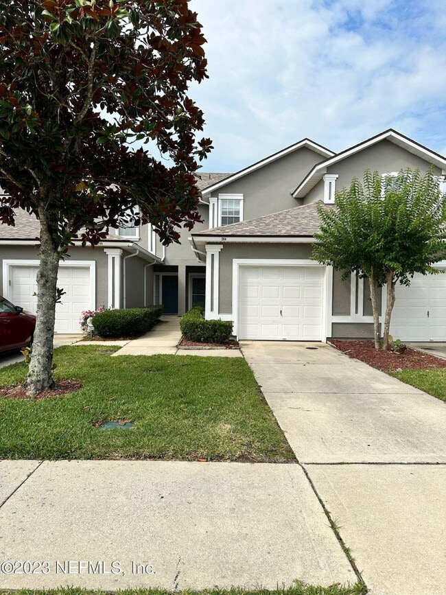 Primary Photo - 264 Scrub Jay Dr