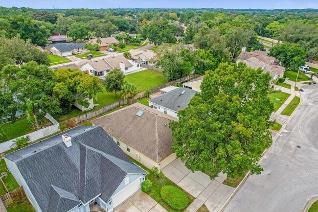 Building Photo - 3521 Moss Pointe Pl