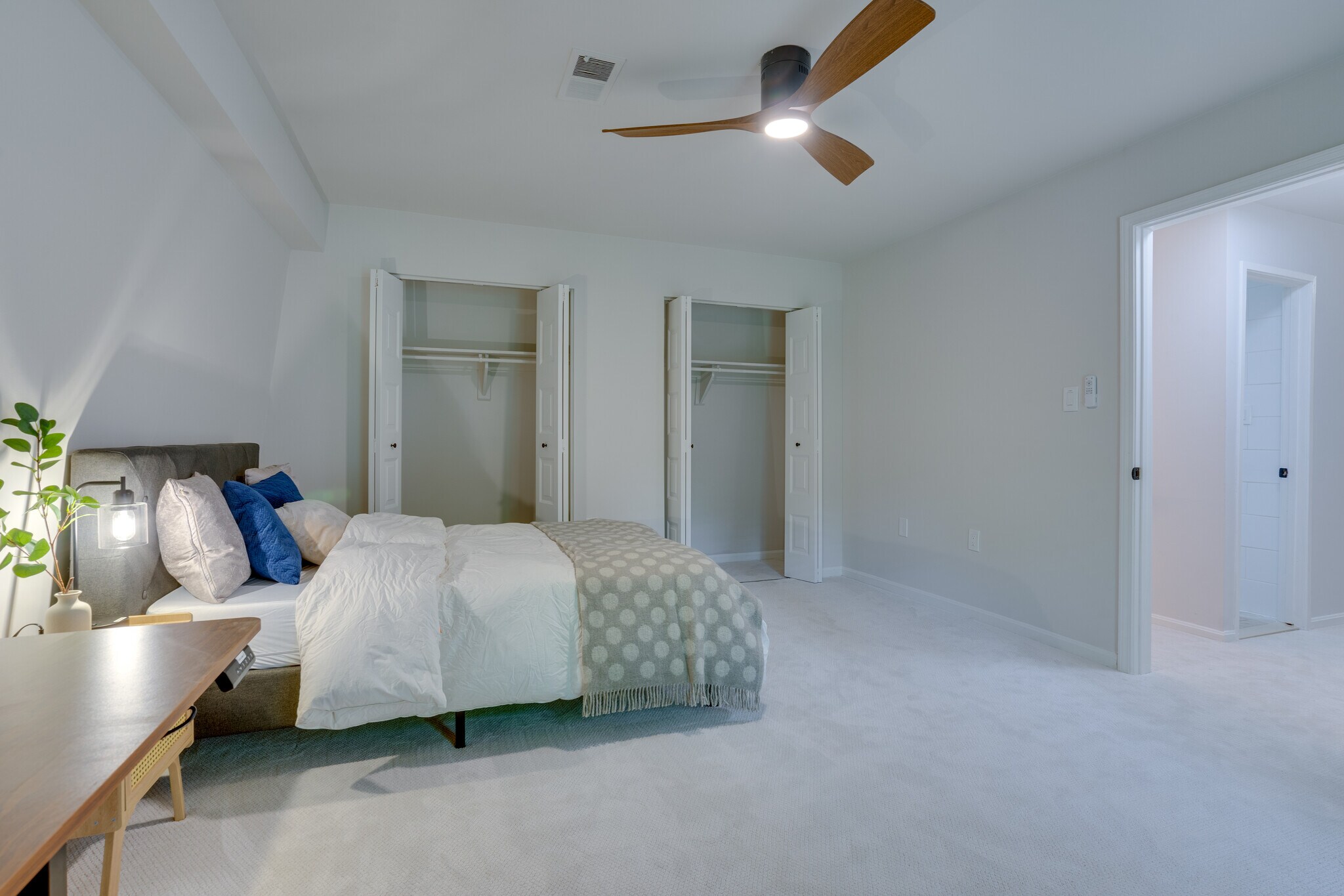 Room 3 - 7917 Schuyler Ct