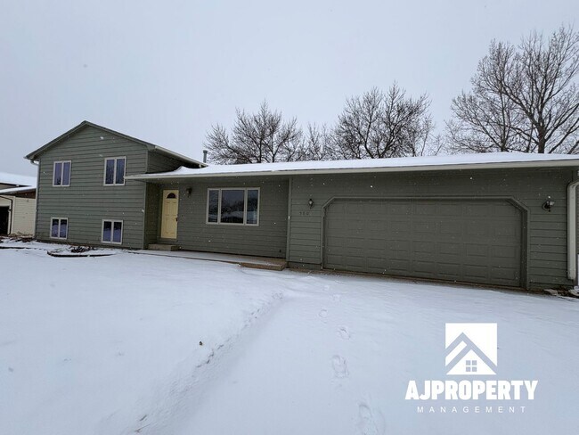 Building Photo - 5801 W Coughran Ct