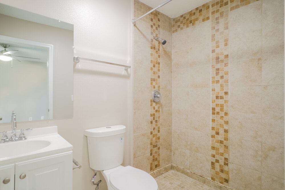 Building Photo - 708 Wynfield Cir