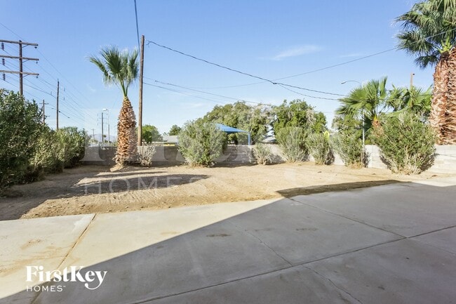 Building Photo - 1701 Sweeney Ave