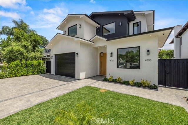 Building Photo - 4532 Katherine Ave