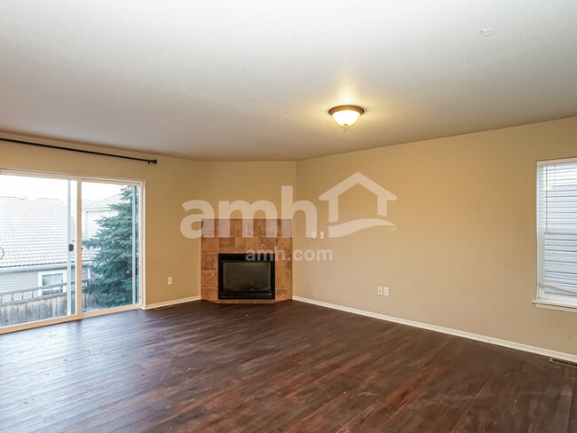 Building Photo - 1852 Quartz St