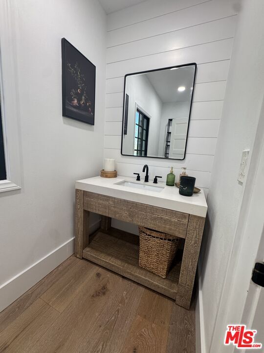 Building Photo - 456 S McKnight Rd