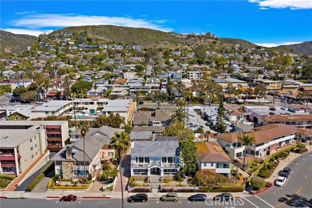 Building Photo - 450 Cliff Dr